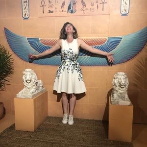 Meet your Posher, Sandy